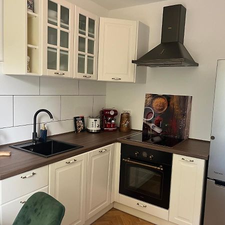 Apartment Betty Малинська Екстер'єр фото