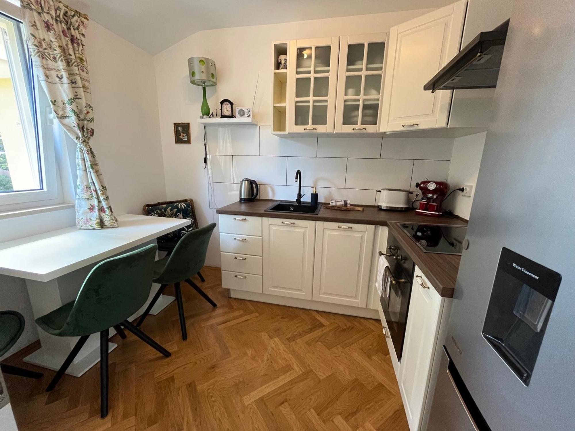 Apartment Betty Малинська Екстер'єр фото